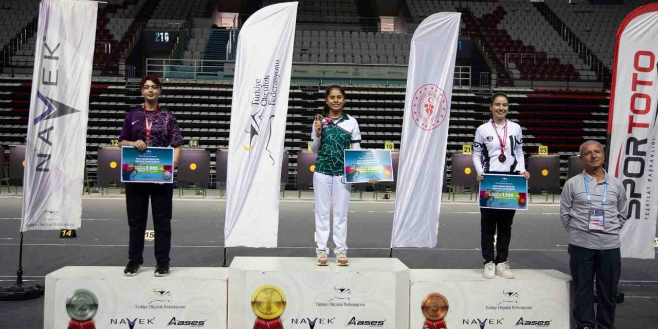 Büyükşehir Sporcuları 353 Madalya Ve Kupa Kazandı