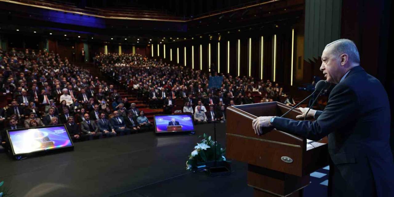 Cumhurbaşkanı Erdoğan: “Başka Ülkelere Hak Olan Türkiye’ye Lüks Değildir”