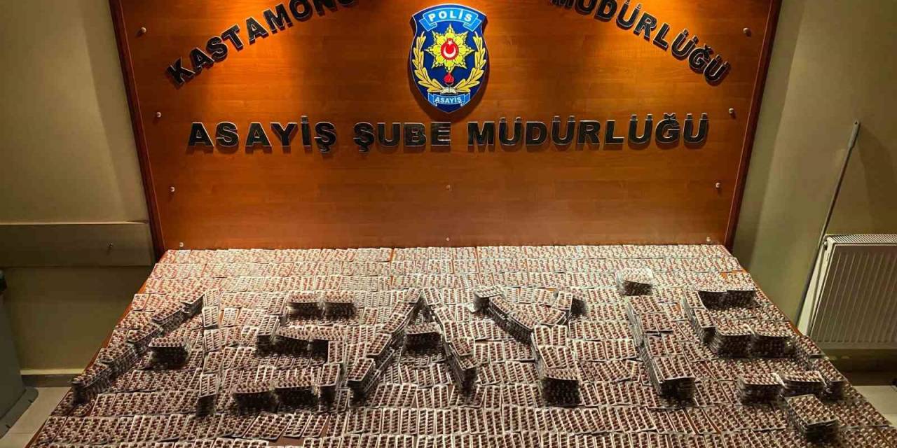 Durdurulan Araçta 1,5 Milyon Liralık Sentetik Ecza Hap Ele Geçirildi: 1 Gözaltı