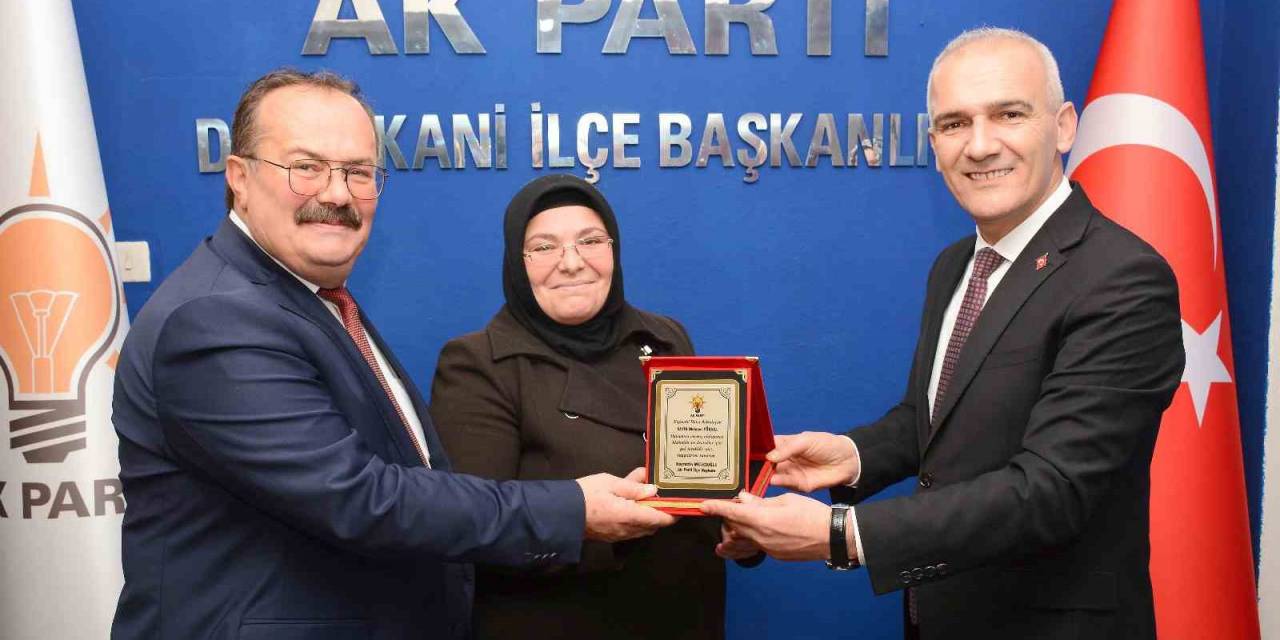 İl Genel Meclisine Aday Adayı Olan Melezoğlu, Görevini Şenol’a Devretti