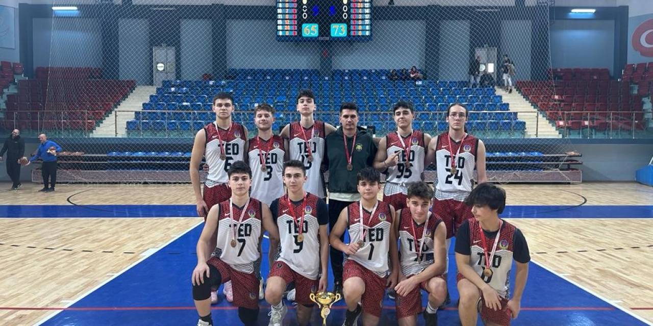 Ted Düzce Koleji Basketbolda Şampiyon