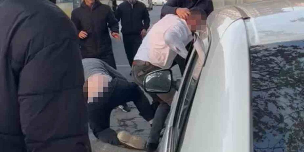 Eyüpsultan’da İett Otobüsündeki Kavganın Yeni Görüntüleri Ortaya Çıktı