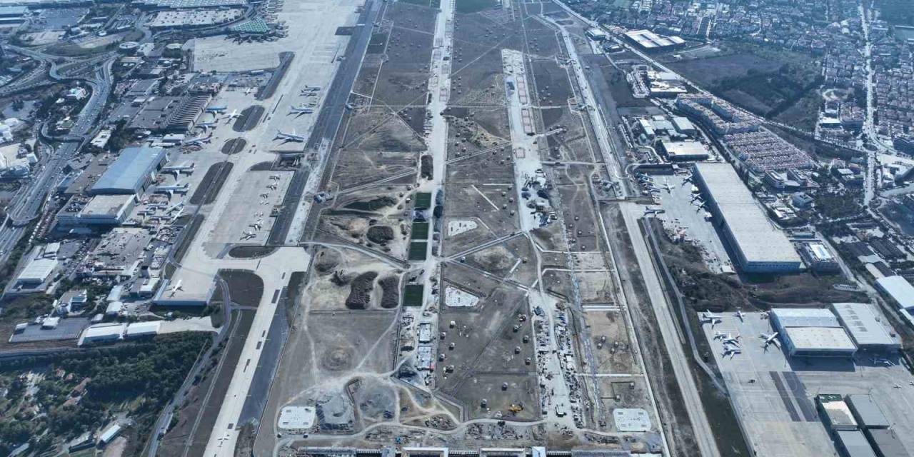 Atatürk Havalimanı Millet Bahçesi’ne Dev Led Ekran Kuruluyor