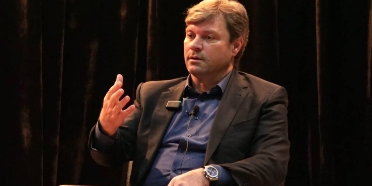 Ertuğrul Sağlam: "Yöneticiler Tamamen Yoldan Çıkmış Durumda"