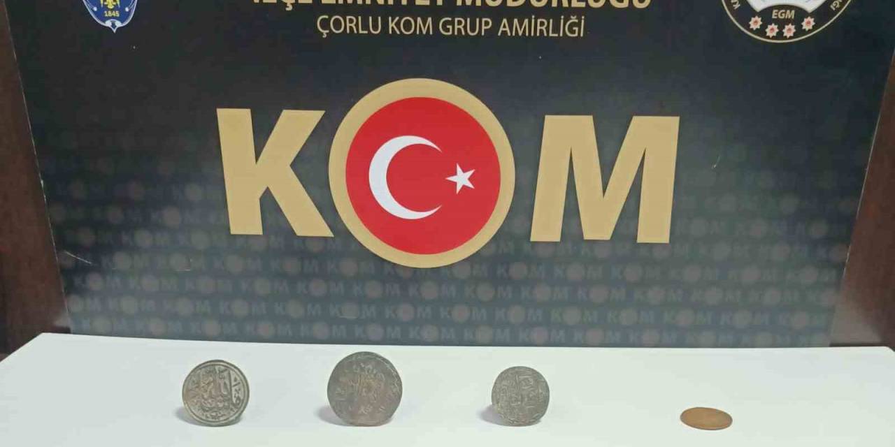 Çorlu’da Mühür Ve Sikkeler Ele Geçirildi