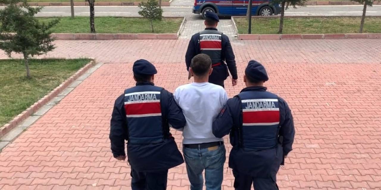 15 Yıl Hapsi Olan Hırsızlık Şüphelisi Jasat Ekiplerince Yakalandı