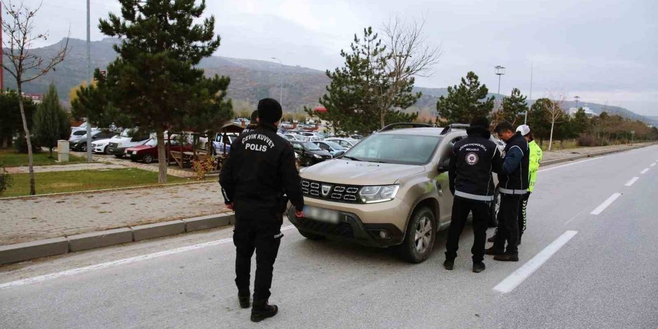 Afyonkarahisar’da Düzensiz Göçmen Denetimi