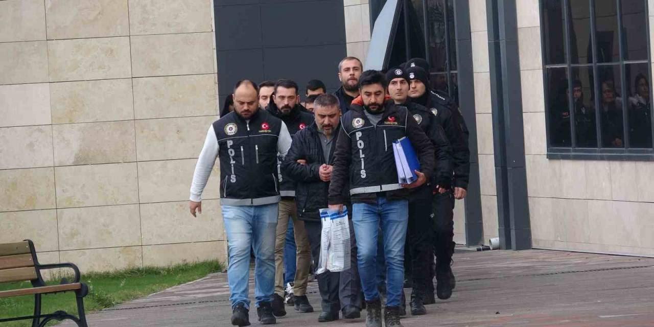 Çanakkale’de 5 Milyon Tl’lik Uyuşturucu Operasyonuna 4 Tutuklama
