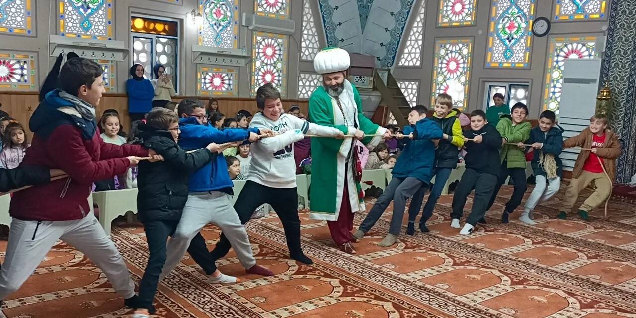 Kırklarelili Çocuklar Nasreddin Hoca’yla Buluştu