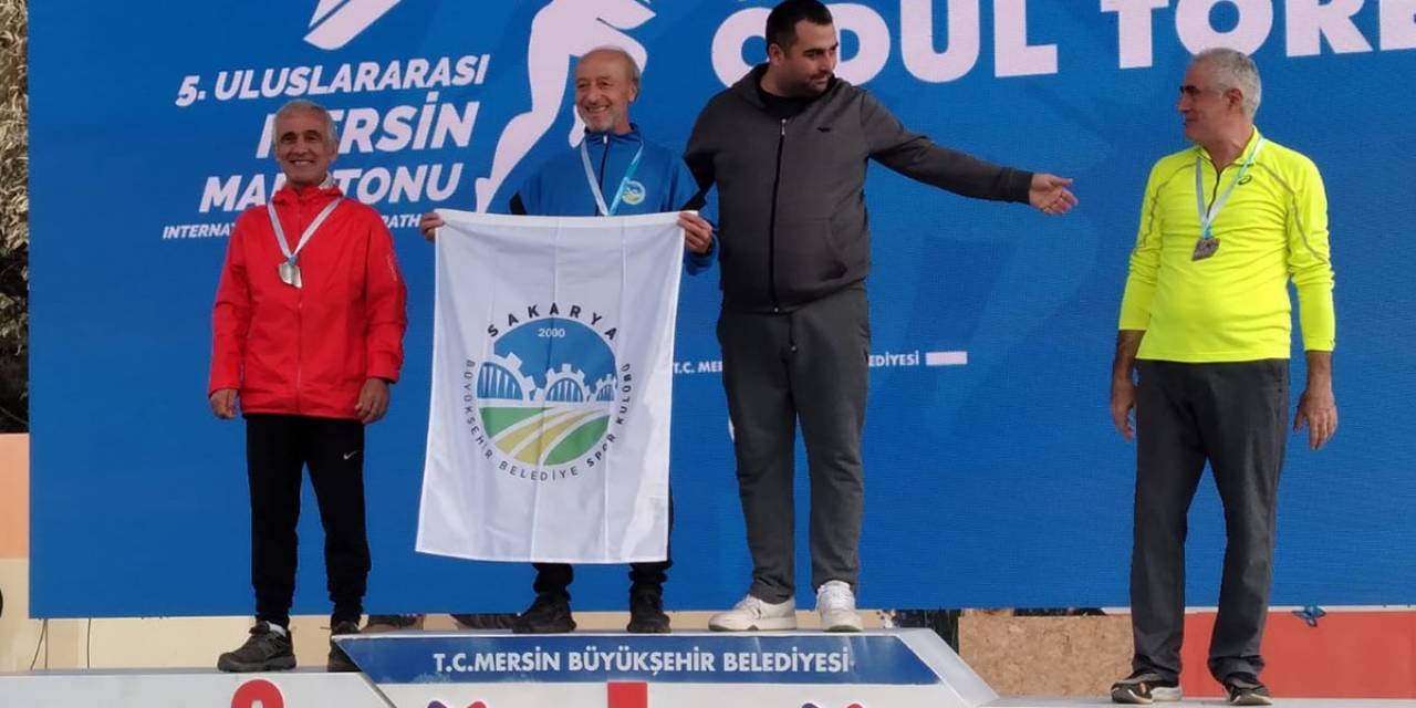 Sakarya Büyükşehir Sporcusundan Şampiyonluk Geldi