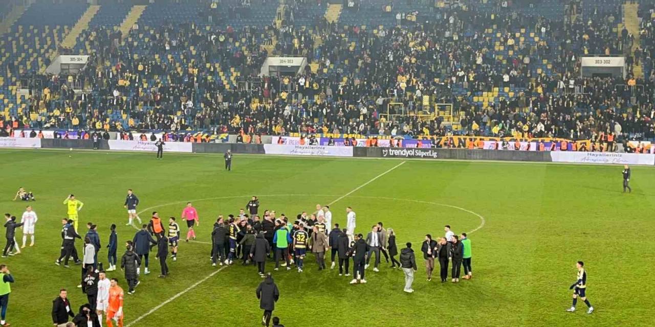 Faruk Koca İle Ankaragücü Kulübünün 5 İdarecisi Ve 7 Görevlisi Pfdk’ya Sevk Edildi