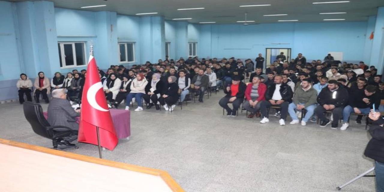 Belediye Başkanı Çalışkan, Gençlerle Buluştu