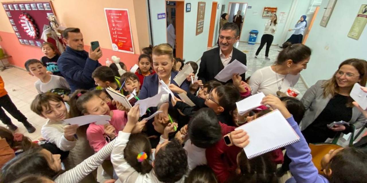 Hürriyet: "Her Çocuğa Bir Öğün Ücretsiz Yemek Hizmetimiz Var"