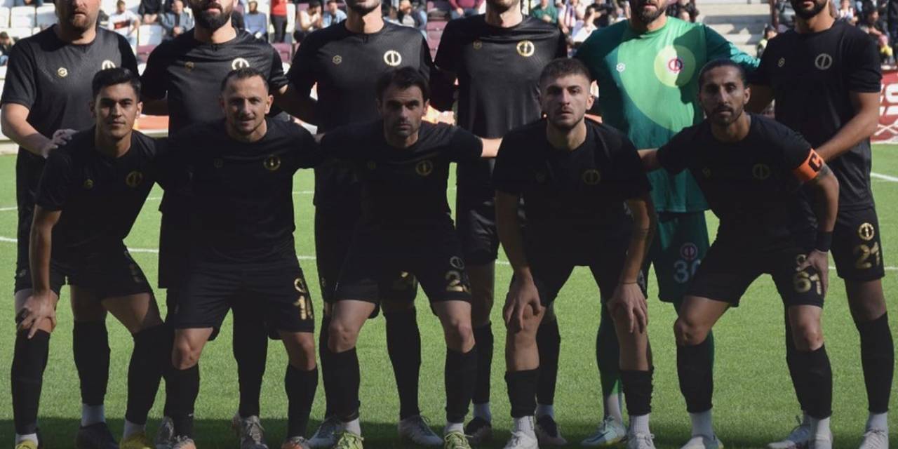 Anadolu Üniversitesi Play-off’u Bırakmıyor