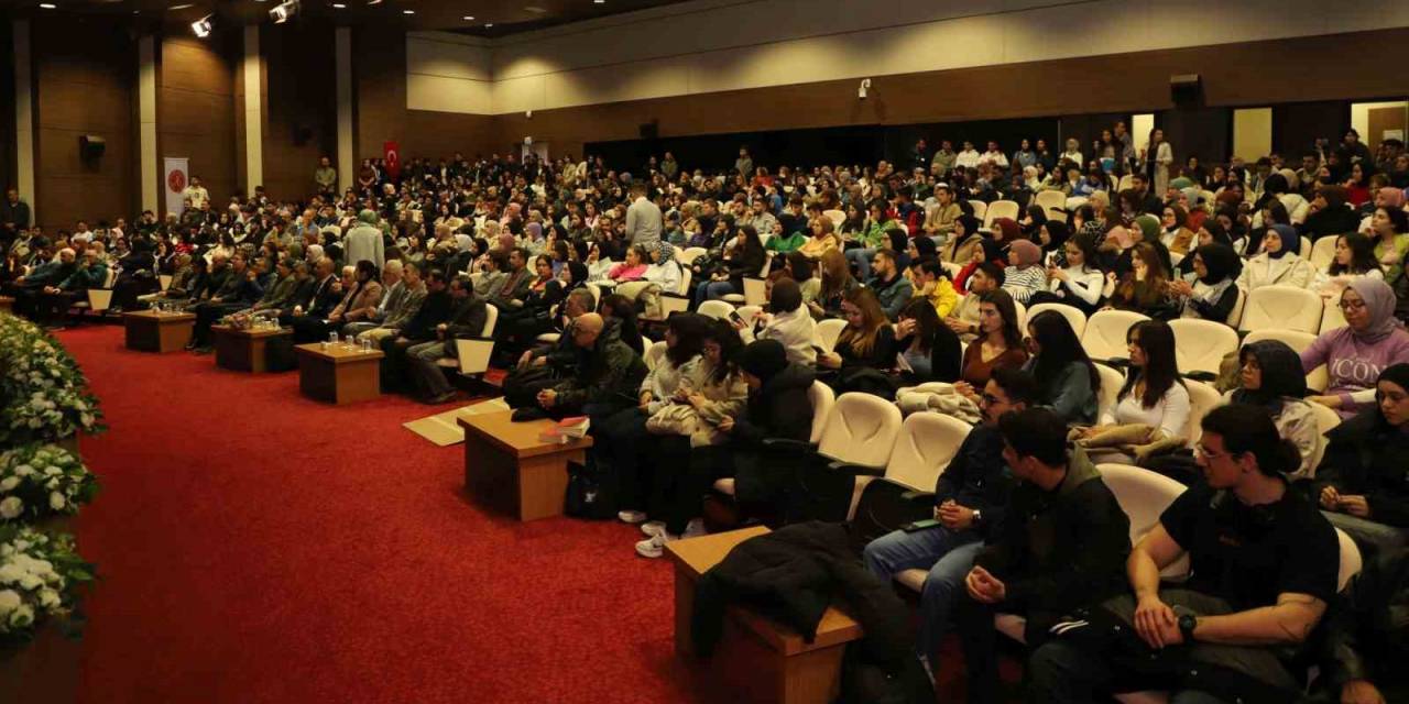 Nevü’de “Filistin Ve Direniş Edebiyatı” Konulu Panel Düzenlendi