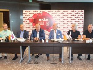 Gencer: "Samuel Eto’o Futboldan Öte, Bir Proje Transferi"