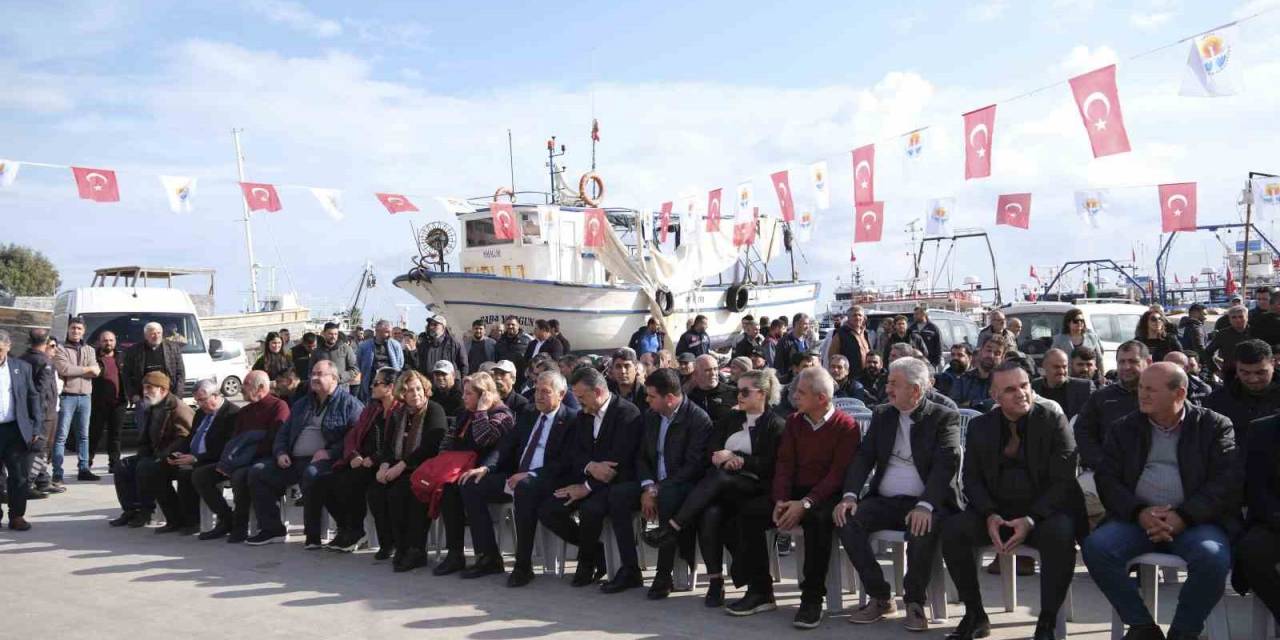 Balıkçılara 600 Adet İp Ağ Ve 100 Adet Fanya Takımı Dağıtıldı