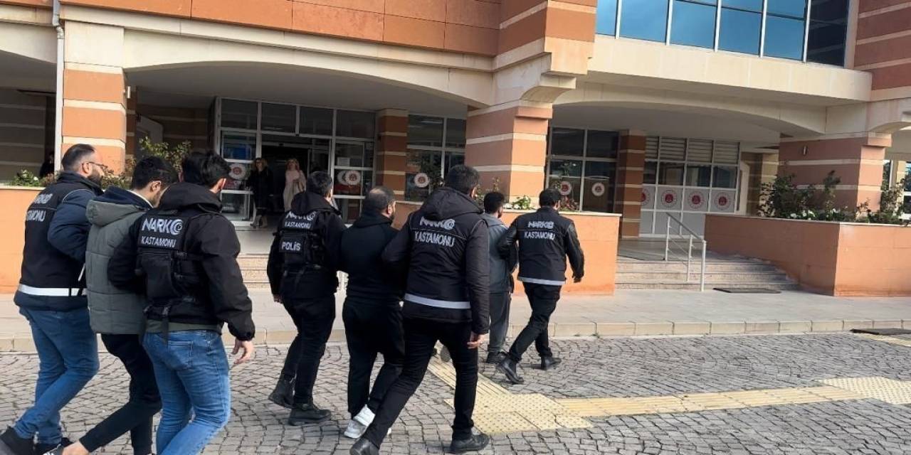 Narkogüç Operasyonunda Yakalanan 3 Kişi Tutuklandı