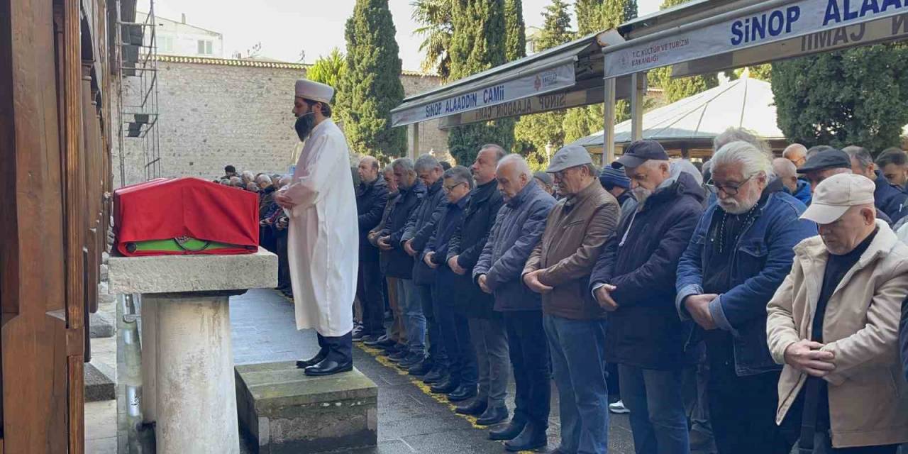 Söz Yazarı Levent Bektaş Son Yolculuğuna Uğurlandı