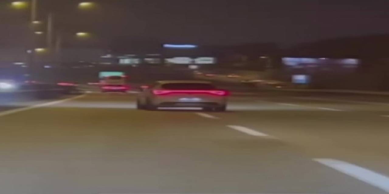 Art Arda Şerit Değiştirerek Trafiği Tehlikeye Atan Sürücüye 4 Bin 936 Tl Ceza