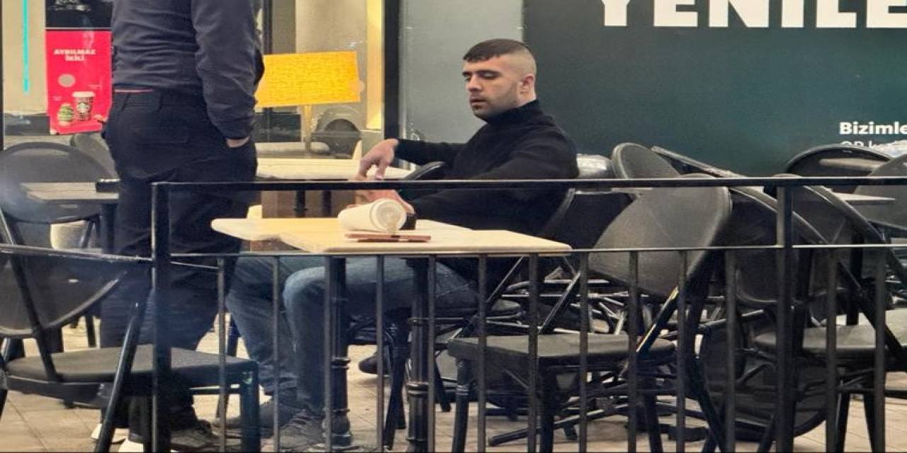 Adana’da Starbucks’a Silahlı Saldırı