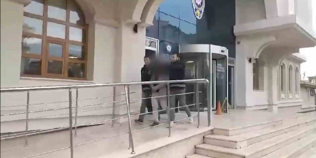Konya’da 75 Yaşındaki Vatandaş 2 Milyon 600 Bin Lirasını Dolandırılmaktan Son Anda Kurtuldu