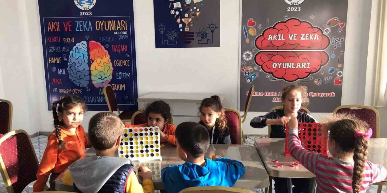 Dinar’da Akıl Zeka Oyunları Eğitimi Devam Ediyor