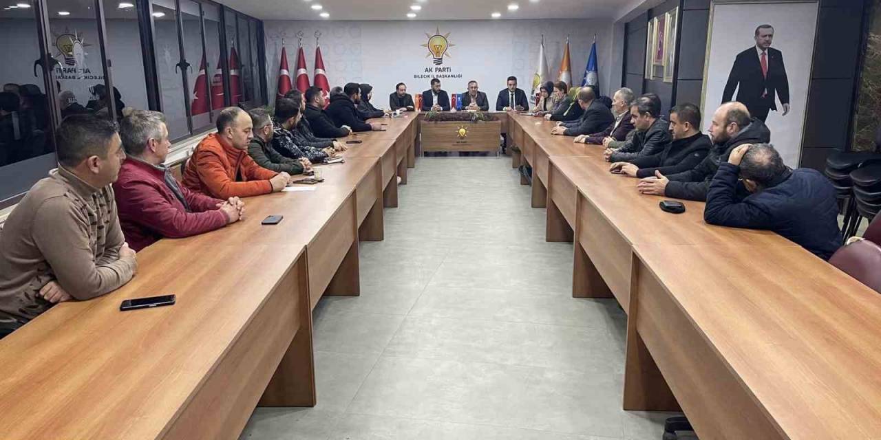 Ak Parti Halka Hizmet İçin Geliyor