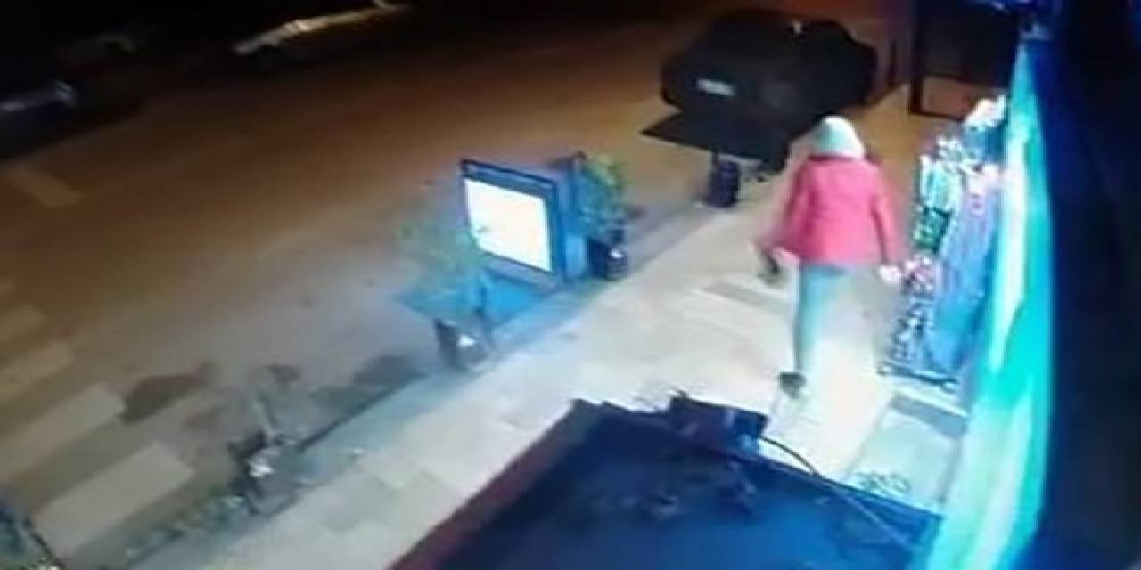 Çantasının Çalındığını Hesap Bakiyesini Görünce Anladı
