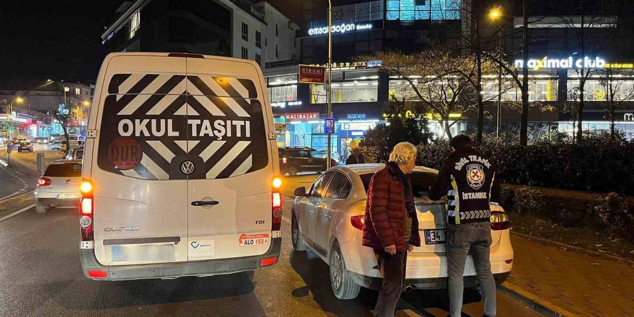 Çekmeköy’de İkiz Plaka İle Korsan Taşımacılık Yapan Minibüs Sürücüsüne 42 Bin 401 Tl Ceza