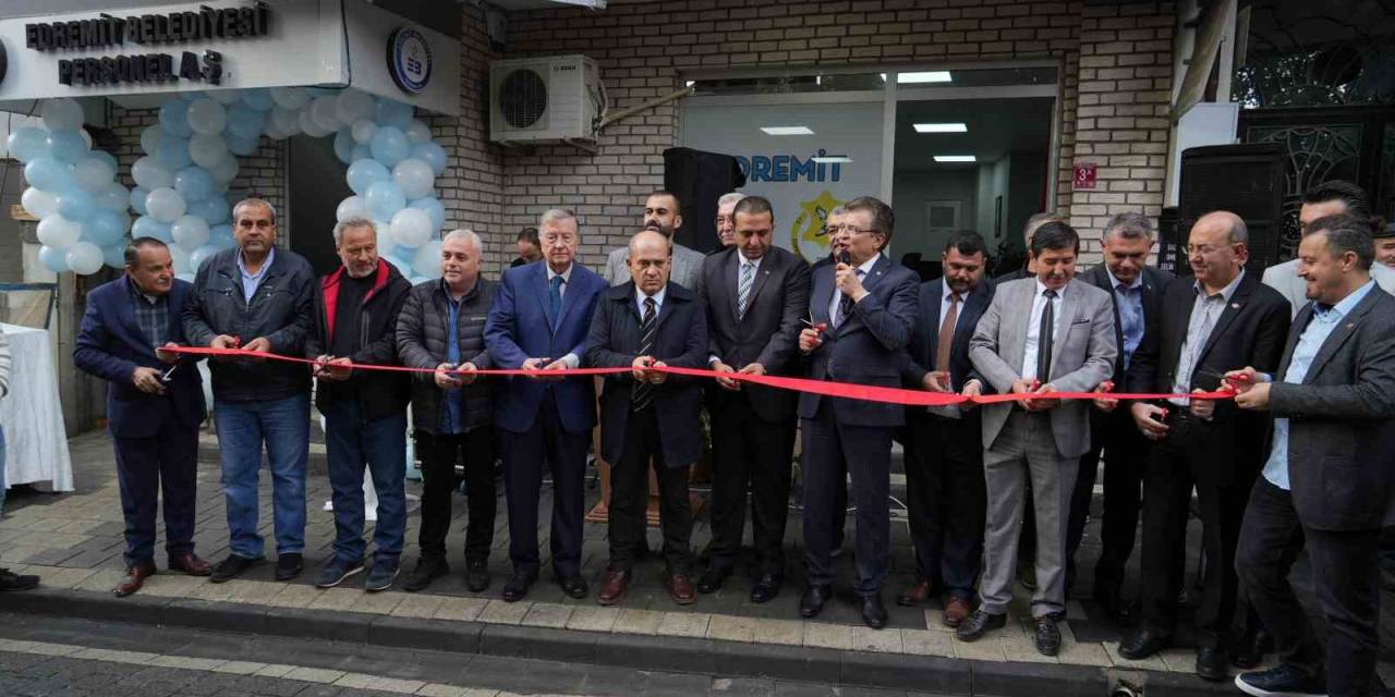 Edremit Belediyesi Personeli A.ş. Hizmet Binası Açıldı