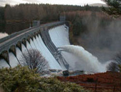 Baraj kapakları açıldı