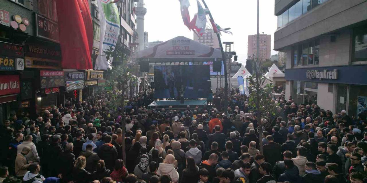 Bahçelievler Belediyesi Yerli Üretim Olan "Cumhuriyet" İsimli Elektrikli Tramvayı Hizmete Açtı