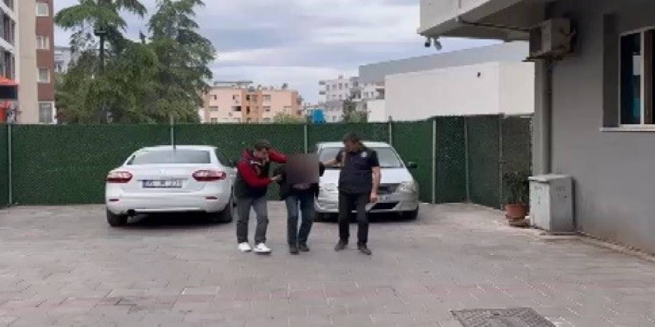 İzmir’de Şirket Dolandırıcısı Firari, Siber Polisine Yakalandı