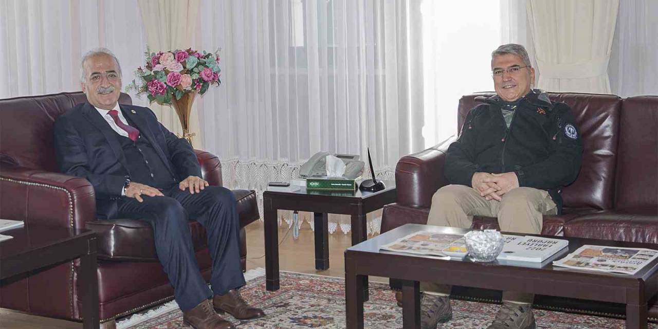 Pomem Müdürü Özdemir’den Rektör Çomaklı’ya Ziyaret