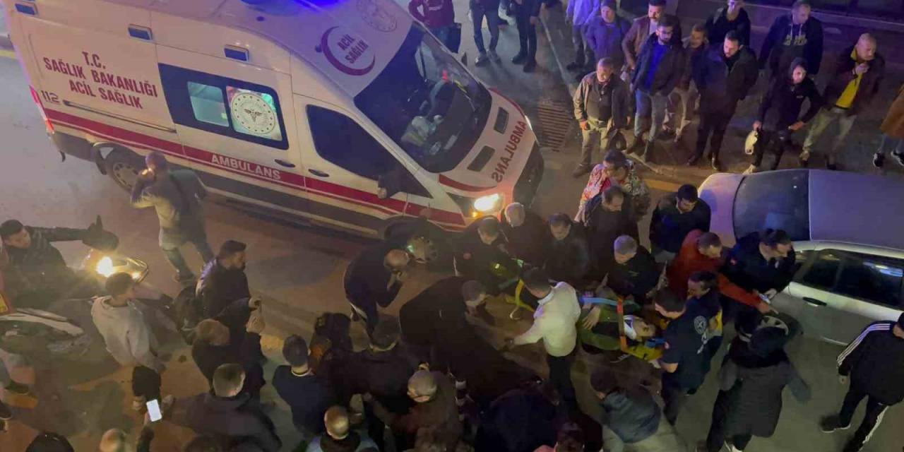 Söke’de Motosiklet Yayaya Çarptı: 2 Yaralı