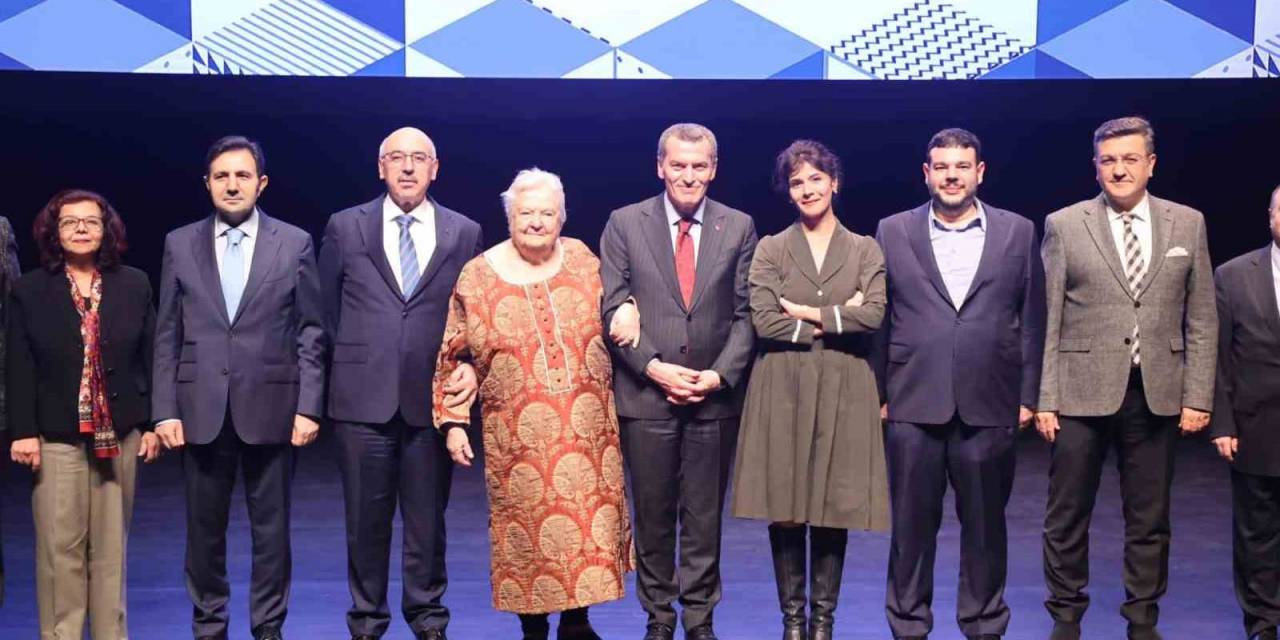 Zeytinburnu Belediyesi 3. Kent Çalışmaları Yarışması’nda Ödüller Sahiplerini Buldu