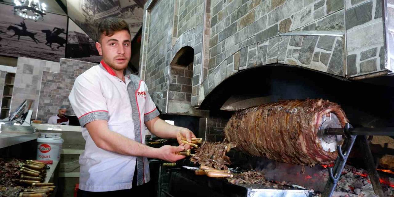 Dünyanın En İyi 100 Lezzeti Belli Oldu, Cağ Kebap 20’nci Sırada