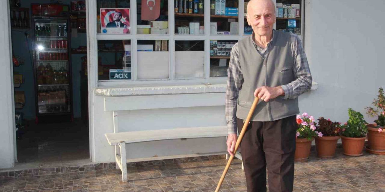 Yarım Asrı Aşan Bakkal