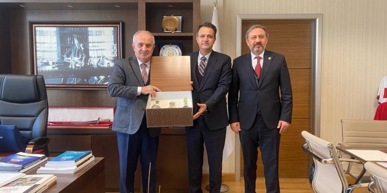 Derince’ye Modern Hayvan Satış Yeri Ve Kurban Kesim Alanı Yapılacak