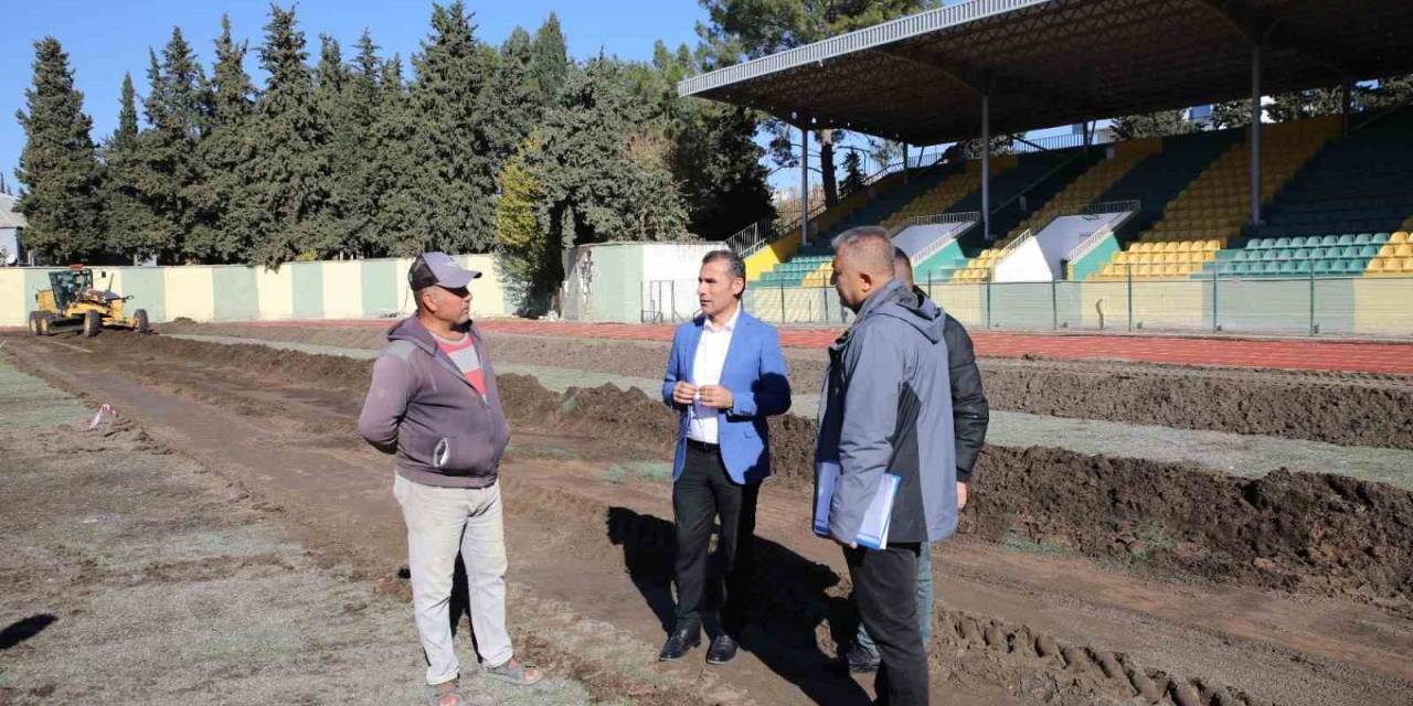 Atatürk Stadyumunda Bakım Ve Yenileme Çalışmaları Başladı