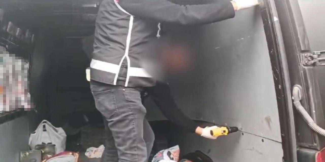 Sigara Kaçakçıları Yeni Yöntemler Deniyor: Kontrplaklı Kaçakçılıkta Fayda Etmedi