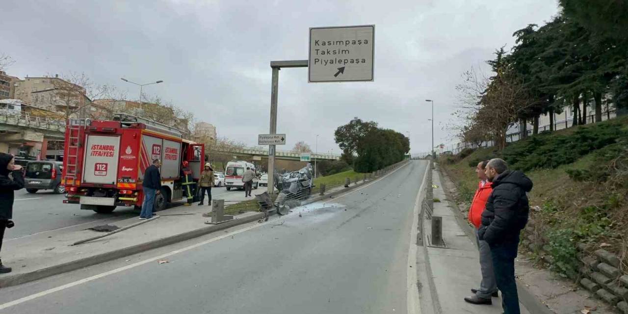 Şişli’de Alkollü Sürücü Kaza Yaptı, Sağlık Ekiplerini Reddederek Olay Yerinden Kaçtı