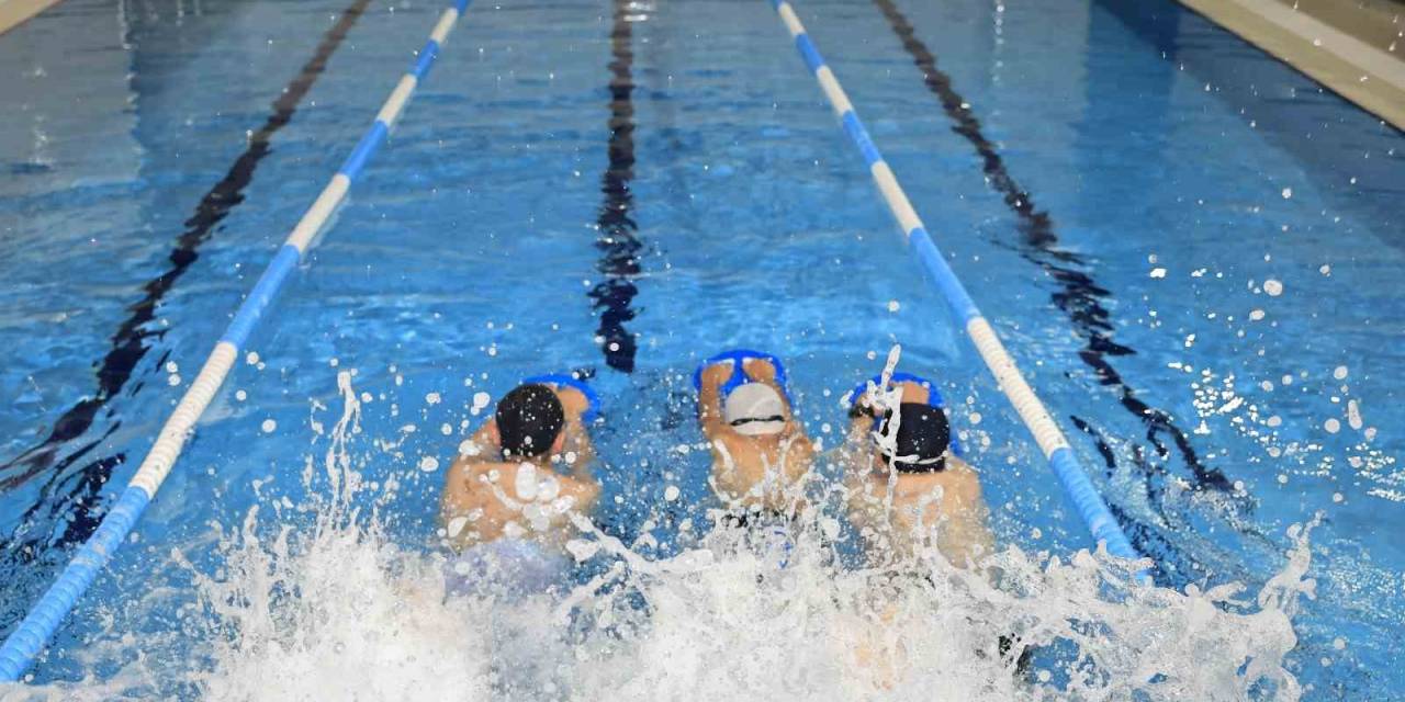 Sultangazi Belediye Başkanı Dursun’dan Sporun Her Dalına Tam Destek