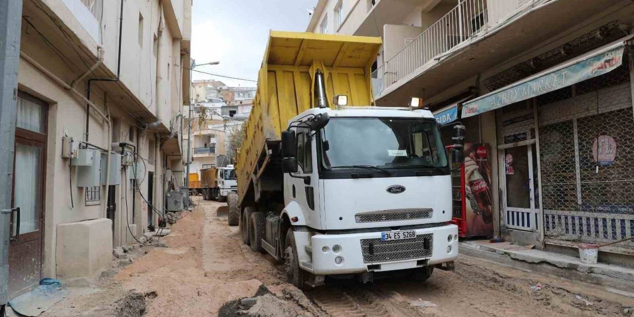 Mardin Genelinde Yol Çalışmaları Devam Ediyor