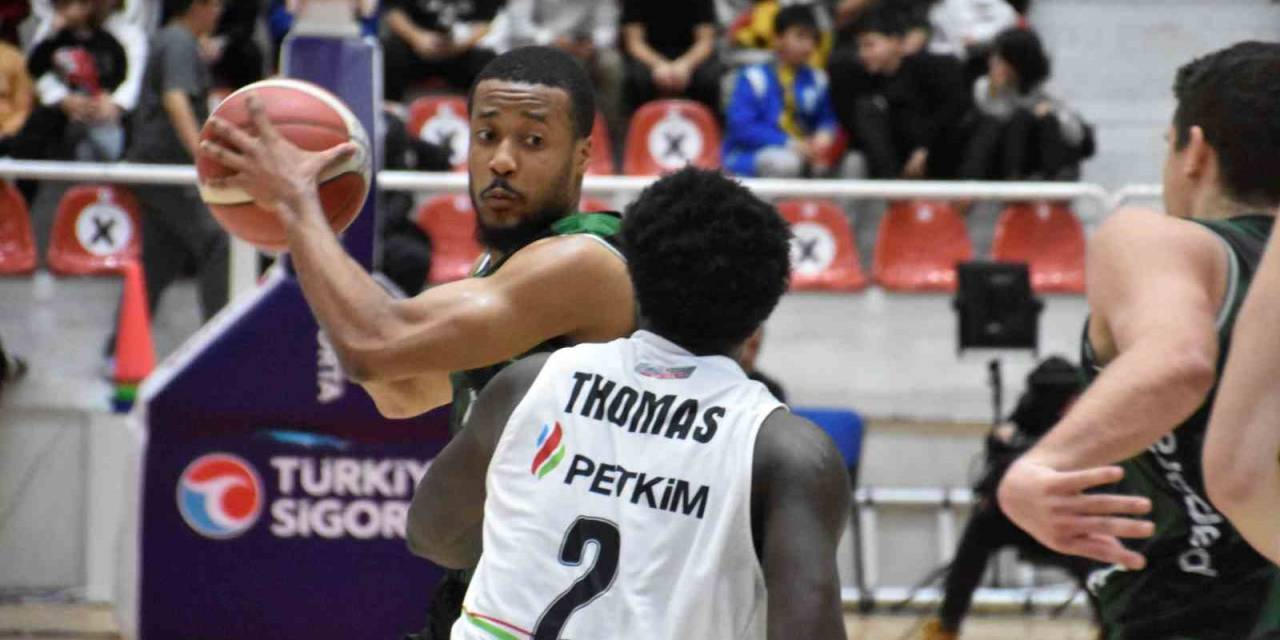 Türkiye Sigorta Basketbol Süper Ligi: Aliağa Petkimspor: 112 - Darüşşafaka: 78