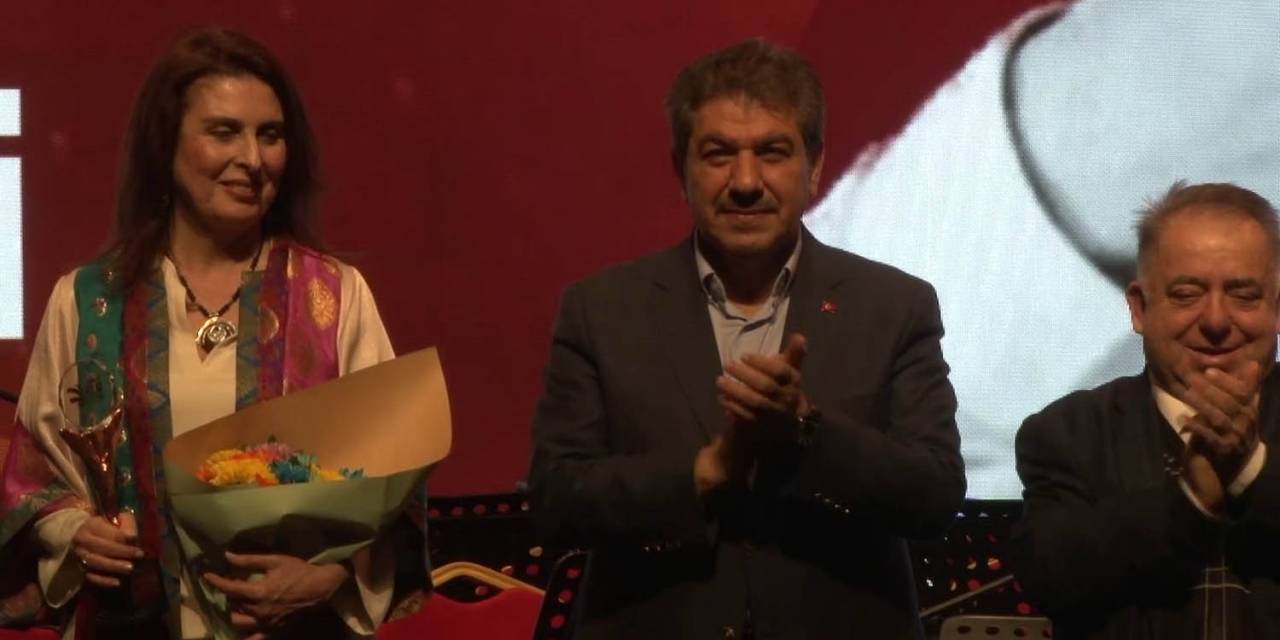 Esenler’de Bu Yıl 4.’sü Düzenlenen Esenler Film Festivali’nin Açılışı Yapıldı