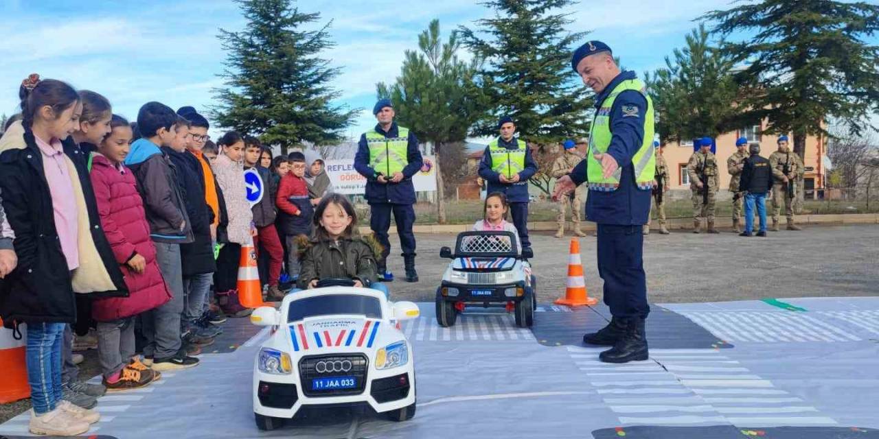 İl Jandarma Komutanlığınca Eğitimler Devam Ediyor