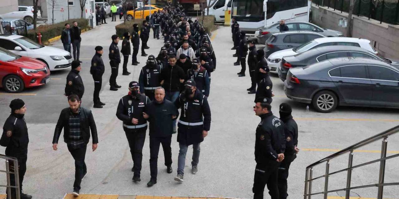 Kafes Operasyonunda Yakalanan 13 Kişi Tutuklandı