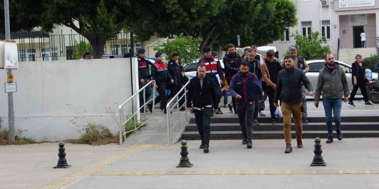 750 Kilometrelik Takiple Nefesleri Kesen Traktör Operasyonu